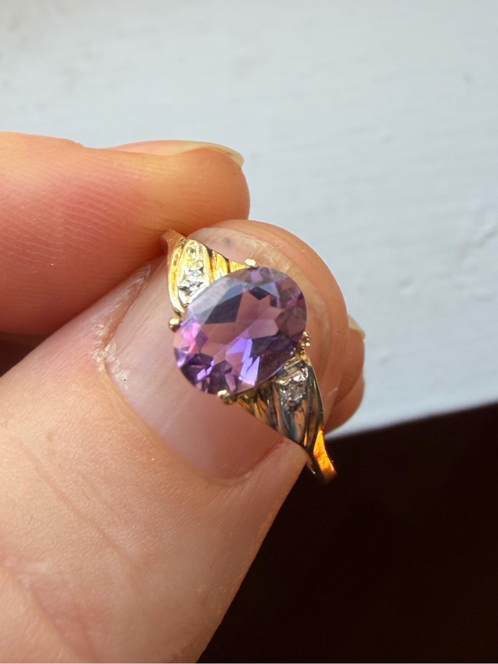 10k Solid Gold Ring, Amethyst Cocktail Stone with Diamond Accents Size 7
